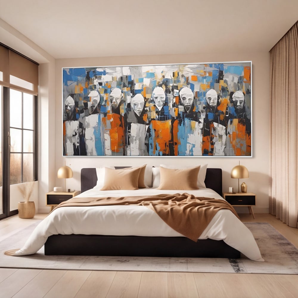 Tablou canvas cu tablou canvas cu chipuri multiple stilizate, in rama de aluminiu argintiu, pe perete intr-un dormitor